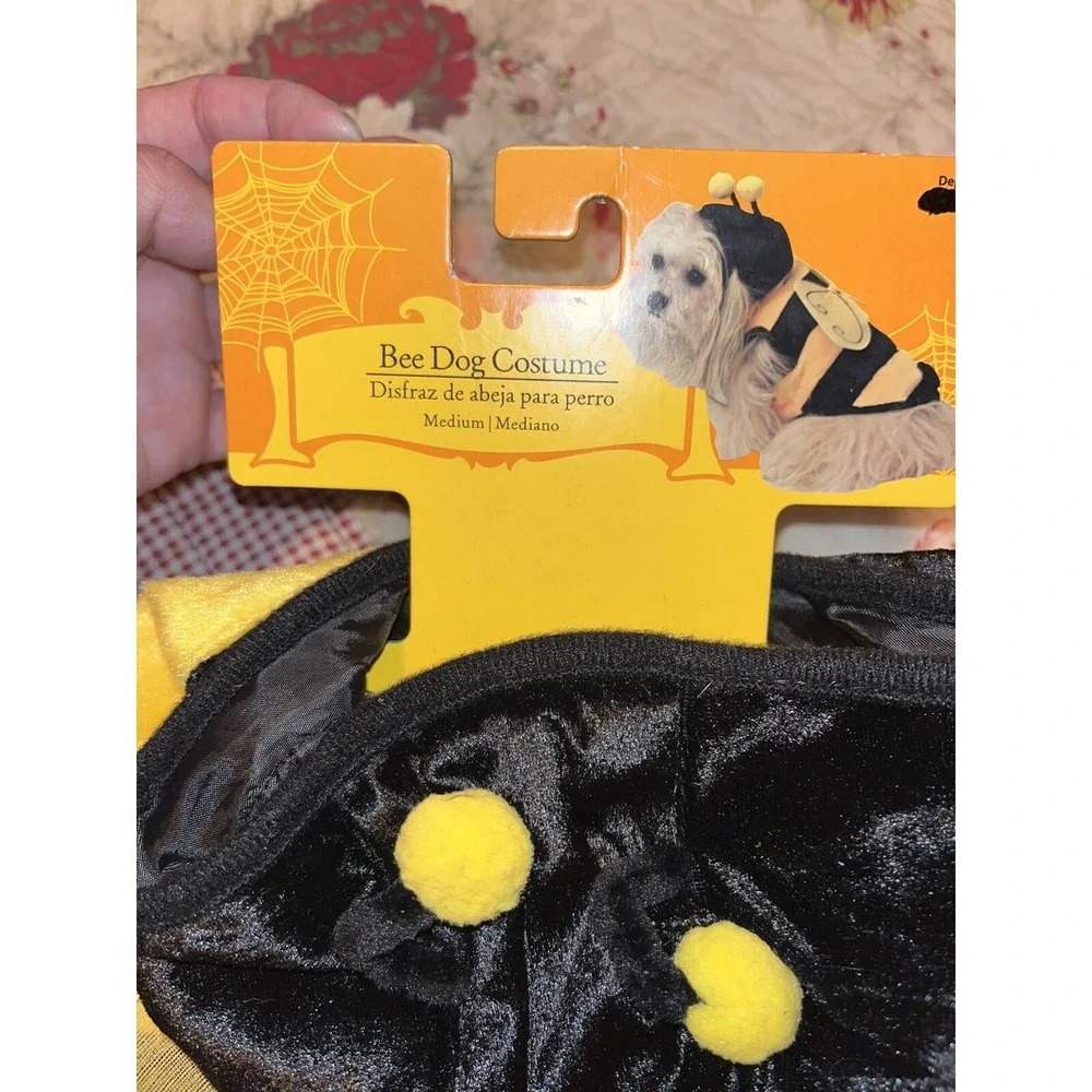Bumble Bee Dog Costume  Medium Halloween Costume Wings‎